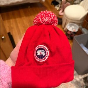 Canada Goose Kids Red Pom-Pom Hat
